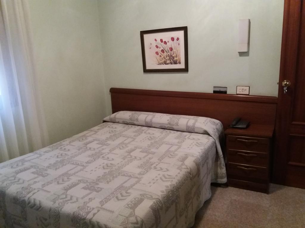 Avenida Gijon Centro Hotel Ngoại thất bức ảnh
